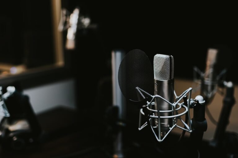 Video and Audio AI - RunwayML ElevenLabs voiceover course